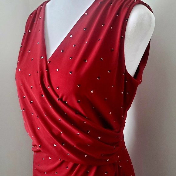 LE CHATEAU Y2K Red Faux Wrap Dress Gathered Detailing Small Geo Patten MEDIUM - Picture 4 of 8